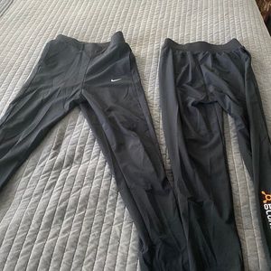 COPY - 2 - Xs Nike Orangetheory Coach Joggers